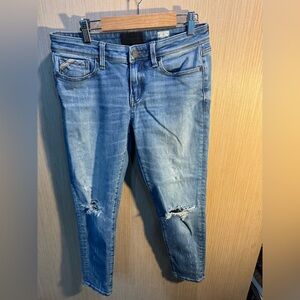 Women’s Buckle Black Medium Wash Distressed Ankle Skinny Jeans Size 26